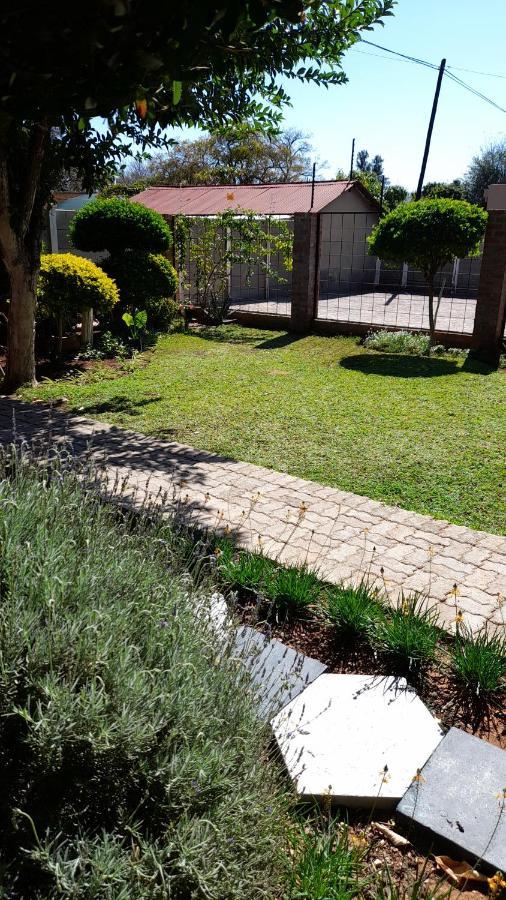 Travel North Guesthouse Tsumeb Luaran gambar